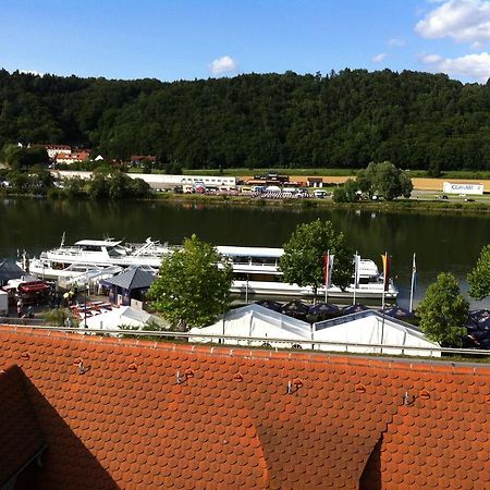 Wittelsbacher Zollhaus Hotel Vilshofen an der Donau Eksteriør billede