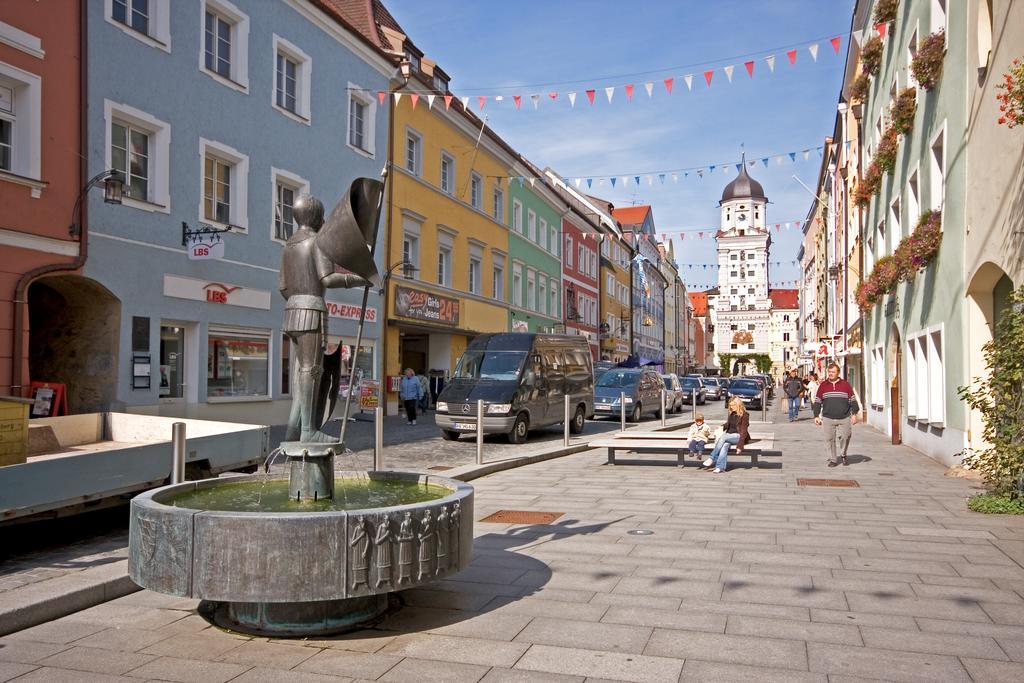 Wittelsbacher Zollhaus Hotel Vilshofen an der Donau Eksteriør billede